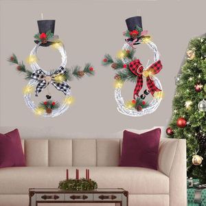 Adornos de corona de mimbre con muñeco de nieve iluminado para colgar en el árbol de Navidad, decoración del hogar y accesorios para escaparates. - Product Image 1