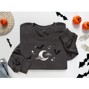 Maglione autunnale gotico con scollo a girocollo di Halloween e pipistrelli ricamati felpa con pipistrelli del cielo notturno - Product Image 1