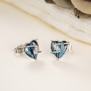 Orecchini a perno coreani a forma di cuore in marmo per donna, alla moda, con motivo a inchiostro, a forma di amore, accessori per l'orecchio per uso quotidiano - Product Image 6