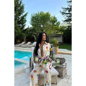 Conjunto de Dos Piezas para Mujer, Camisa Estampada y Pantalón por Encima de la Rodilla, Conjuntos Combinados en Tallas XS, XXS y XL, MOQ 2-3 Piezas - Product Image 2