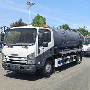 Camion d'aspiration des eaux usées et des excréments ISUZUU 4*2 à déchargement automatique avec un réservoir de 10 000 <span class=keywords><strong>litres</strong></span>. - Product Image 1