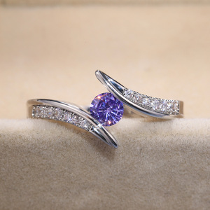 Anello Rotondo con Zirconi da Donna, Elegante e Minimalista, con Micro Pavé, Versatile per l'Uso Quotidiano e da Viaggio, Gioiello di Tendenza - Product Image 6