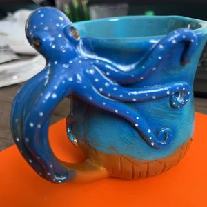 Vaso de agua creativo tridimensional con forma de pulpo. El diseño es interesante y se puede utilizar como artículo decorativo para regalo. - Product Image 4