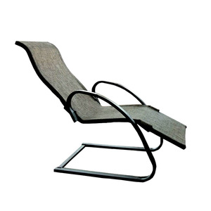 Chaise de salon de terrasse large <span class=keywords><strong>fauteuil</strong></span> inclinable extérieur ou intérieur chaise légère en textilène avec coussins style porte-à-faux - Product Image 6