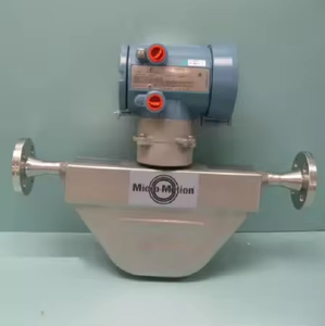 Capteur de débit massique Coriolis série F Rosemount / Mesure de liquides et de gaz / Dosage pour transfert de titres / Contrôle de processus stérile pharmaceutique - Product Image 3