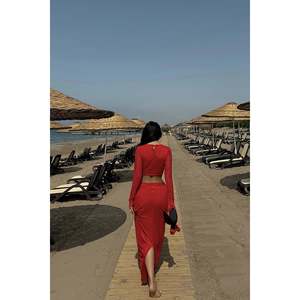 Vestido Largo Rojo Básico para Bikinis y Ropa de Playa - Product Image 1