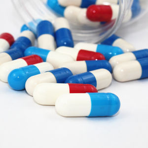 Capsule dure complexe d'extrait de plante Moringa curcuma artichaut Silybum Service OEM - Product Image 1