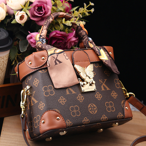 Loumixer 2026 Nuova Collezione Borsa a Tracolla di Lusso in PVC di <span class=keywords><strong>Marca</strong></span> Famosa, Borsa Tote di Tendenza con Chiusura a Cerniera per Donne - Product Image 3