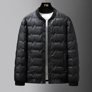 Chaqueta de Montañismo Impermeable y Cortavientos con Capucha Plana y Cierre de Cremallera, Diseño Moderno y Sensible a la Presión, Nueva Colección 2025 - Product Image 1