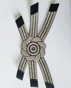 Nouvelle mode Dames Bling Verre Pierre Strass Dessus de chaussures Semi-finis Femmes Chaussures Matériaux supérieurs - Product Image 1