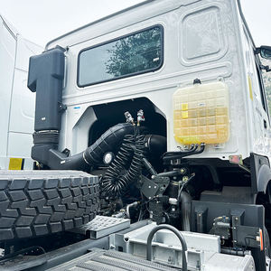 Camión Tractor HOWO 7 Nuevo, 6X4, Volante a la Izquierda, Motor Diésel Weichai de 371HP, Euro 2, para Transporte de Larga Distancia - Product Image 4
