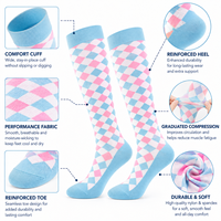 Chaussettes de compression mi-hautes à motif Argyle rose et bleu pour le pickleball, la course à pied, les sports, les voyages et le quotidien