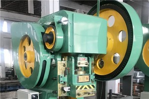 Máquina de Prensado de Escritorio para Etiquetas de <span class=keywords><strong>Boxeo</strong></span>, con Carrera Ajustable, para Clips Metálicos - Product Image 5