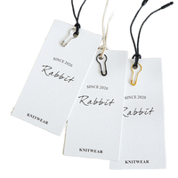 Étiquettes suspendues en papier pour vêtements, personnalisées avec logo, écologiques, découpées au laser, en carton de luxe, anti-contrefaçon, à prix abordable