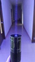 Lampe torche laser bleue B024 450nm personnalisée longue portée 15W ultra-lumineuse pour la dissuasion des oiseaux