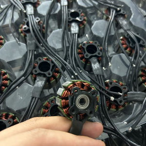 Moteur brushless métallique 2207 V2 4S 1960KV haute performance, moteur à engrenages outrunner à moule <span class=keywords><strong>privé</strong></span> pour drone DIY longue portée cinématique - Product Image 4