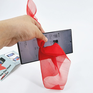 Écharpe G1474 avec téléphone portable - Accessoire de magie King Magic - Jouet pour enfants - Spectacle de fête et de festival - Product Image 1