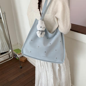 Sac fourre-tout pour femme Tiancai Wings, collection Printemps 2026, design tendance, fermeture éclair horizontale carrée, pour tenues quotidiennes, sac bandoulière - Product Image 4