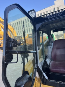 Good Condition Used CAT246D Skid Steer Loader, Original Engine, Low Working Hours, Multifunctional Attachments Available. - Product Image 3