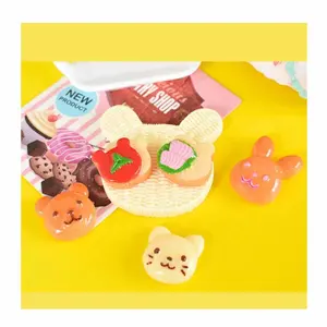 HENGXIN мини-тарелка для игр в виде котенка, кота, медведя, кролика, печенья, томатного мяса, хлеба, тарелка, смола, шармы для кукольного домика, ручной работы