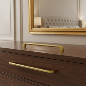 Nuovi Maniglie Moderne in ZAMAK Dorato per Mobili, Armadi e Cassetti, Stile Medas - Product Image 1