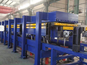 Nouvelle machine à panneaux sandwich en <span class=keywords><strong>mousse</strong></span> PU/PIR écologique avec pompe à moteur et PLC (380V) - Product Image 2