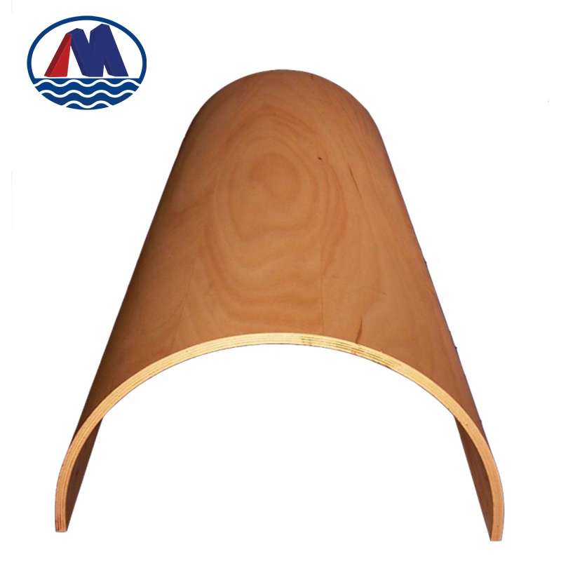 Вращающаяся доска для резки изогнутой фанеры для изготовления штампов