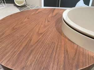 Juego de Sofá de Cuero de Lujo Sencillo y Mesa de Centro, Juego de Sala de Estar, Juego de Mesa de Centro Contemporáneo - Product Image 2