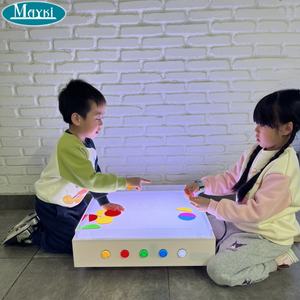 طاولة إضاءة تعليمية للتحفيز البصري تعمل باللمس ، طاولة إضاءة حسية متغيرة اللون مع أرجل للعب الحسي - Product Image 5