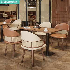 Mobili <span class=keywords><strong>per</strong></span> <span class=keywords><strong>ristoranti</strong></span> e caffè all'ingrosso Set di tavoli e sedie di lusso moderno - Product Image 5