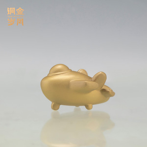 Figurine décorative compacte en laiton J-35 Fighter Jet, style moderne, pour exposition dans le salon ou l'entrée - Atelier d'art en cuivre - Product Image 5