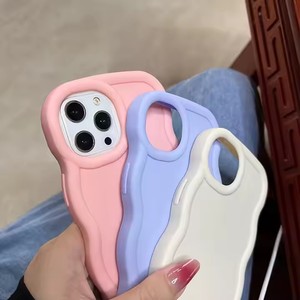เคสโทรศัพท์กันกระแทก TPU แบบนิ่ม ลายคลื่น สำหรับรุ่น 17 16 15 14 13 Pro Plus - Product Image 4