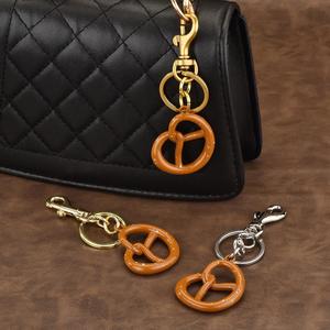 Creative Biscuit Metal Keychain High Quality Hot Selling Pendants Car Metal Keychain Women <b>Bag</b> Charms Wholesale - Product Image 5