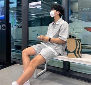 Short d'été à manches courtes pour hommes avec col de sport décontracté T-shirt POLO Méthode de tissage en tricot - Product Image 4