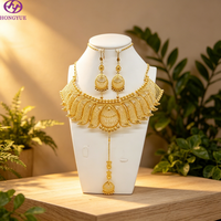 Ensemble de bijoux en filigrane plaqué or 24 carats - Collier choker, boucles d'oreilles et tikka indiens pour mariage