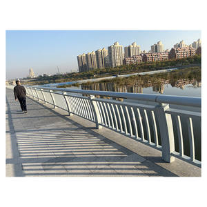 एंटी-फॉल ट्रैफिक बैरियर सुरक्षा गार्ड पुल बैरियर सुंदर सजावटी पुल गार्ड - Product Image 1