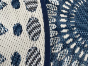 מחצלת פיקניק עגולה עשויה פוליפרופילן קלוע, עמידה למים, ניתנת לכביסה, לשימוש חיצוני, קמפינג, פטיו וגינה, שטיח קש PP - Product Image 3