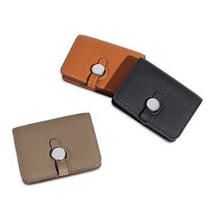 ขายดีกระเป๋า<span class=keywords><strong>ใส่</strong></span><span class=keywords><strong>บัตร</strong></span><span class=keywords><strong>ห</strong></span>นังแท้บางทันสมัย<span class=keywords><strong>กระเป๋า</strong></span>สตางค์ลำลองสำหรับธุรกิจทุกเพศมีลวดลายตามสั่งสำ<span class=keywords><strong>ห</strong></span>รับ<span class=keywords><strong>บัตร</strong></span>เครดิต - Product Image 1