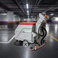 Machine de nettoyage de sols autoportée CE à prix d'usine avec balai brosse de 720 mm pour supermarchés et centres commerciaux