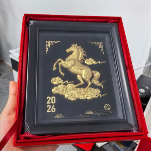 Moderna Pittura 3D in Lamina d'Oro Commemorativa dell'Anno del Cavallo per Arredamento Soggiorno - Product Image 4