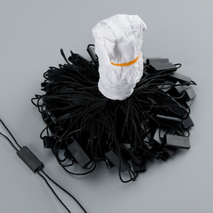 Étiquettes suspendues Accessoires vestimentaires définis par l'utilisateur Particules suspendues Étiquettes suspendues oscillantes en plastique Vêtements - Product Image 5