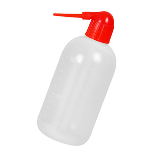 Bouteille de lavage de laboratoire en plastique rouge avec buse courbée, flacon de rinçage compressible, distributeur de solvant à bouche incurvée pour le nettoyage - Product Image 4
