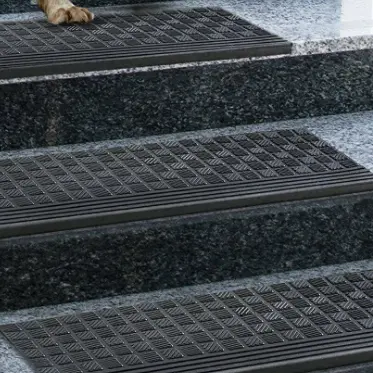 Manufacturer Rubber &Plastic Outdoor Stair Treads Anti Non Slip Heavy Duty Step Cover Tread Mats Supplier