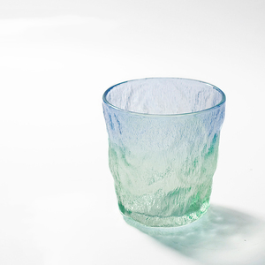 Tasse à café Glacier progressif <span class=keywords><strong>de</strong></span> haute valeur en gros d'usine tasse en verre à eau <span class=keywords><strong>de</strong></span> couleur <span class=keywords><strong>de</strong></span> haute qualité - Product Image 4