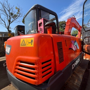 Excavadora Mini Doosan DH55 de Corea, 90% Nueva, 5.5 Toneladas, con Gran Fuerza de Excavación, Usada, Modelo DH55-V, con Inspección por Video - Product Image 1