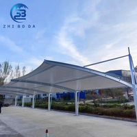 Système de montage de carport photovoltaïque de nouvelle conception, système de carport solaire Zn-Mg-Al conçu pour le commerce et l'industrie