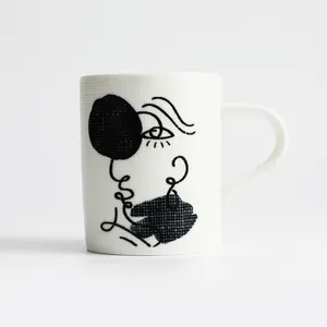 Tivray Hot Sale Custom Creative Human Face Glazed Pattern Design Ceramic Mugs Factory Direct Supplier Porcelain Coffee Mugs