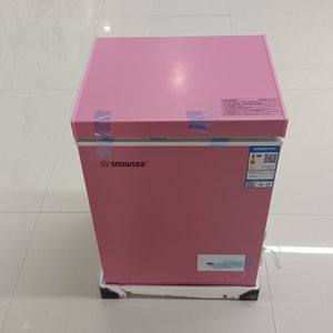 Nuevo Congelador Horizontal Pequeño de 60L Color Rosa - Mini Refrigerador Elegante para Congelación Rápida de Alimentos - Product Image 1