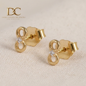 ต่างหูเพชรทรงกลมทองคำแท้ 14KT เพชรเพาะเลี้ยงในห้องปฏิบัติการ รับรองโดย IGI ดีไซน์ Infinity สไตล์มินิมอล ของขวัญสุดหรู เครื่องประดับชั้นดี - Product Image 5