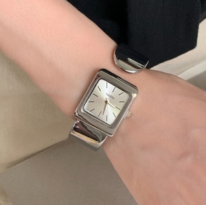 Exquisitos Relojes de Pulsera de Cuarzo para Mujer, Reloj de Cuarzo Simple y Moderno con Correa de Acero Inoxidable Resistente al Agua para Mujer - Product Image 6